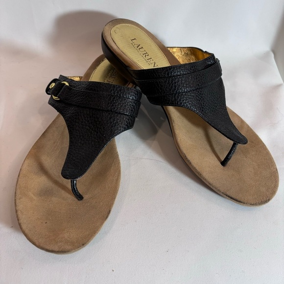 LAUREN RALPH LAUREN Sz 10B Vegan Leather Toe Post Side Buckle Slip On Sandals - Picture 1 of 9